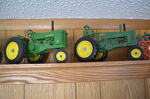 Property photo 112 - EQUIPMENT & PERSONAL PROPERTY AUCTION